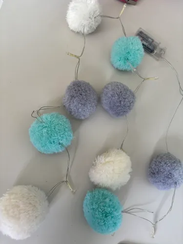 Luminária de Pompom