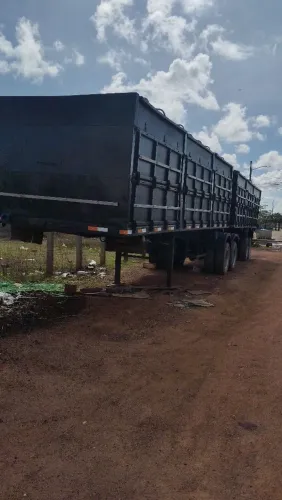 Vendo ou troco bitrem ano 2004 valor 80.000 implemento no ponto de trabalhar 