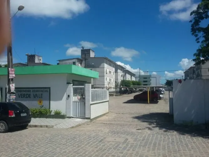Apartamento com 2 dormitórios à venda, 1 m² por R$ 100.000,00 - Ernesto Geisel - João Pess