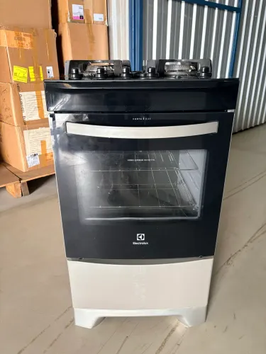 OPORTUNIDADE!!! Fogão Eletrolux Luxo Vidro 4 bocas