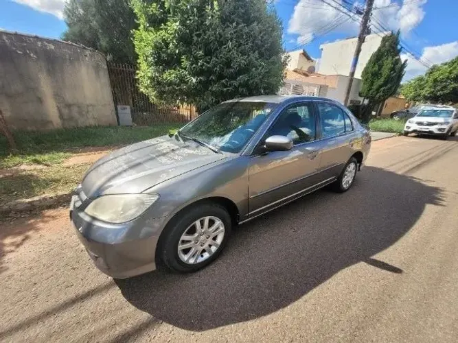 Honda Civic Sedan LX 1.7 16V 115cv Mec. 4P 2005
