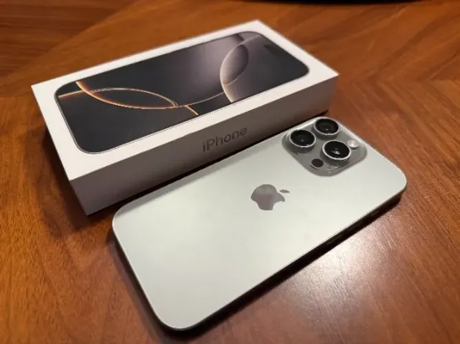 iPhone 16 Pro 256GB Titânio Natural - Excelente Estado