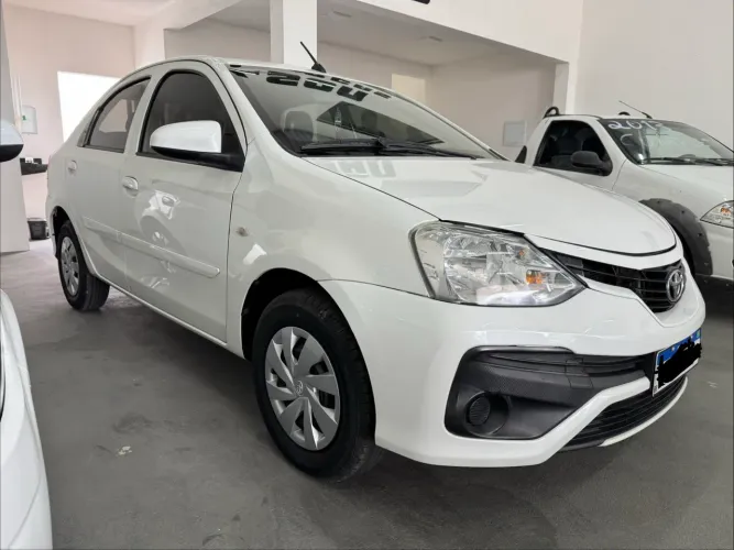 Toyota Etios X Sedan 1.5 Flex 16V 4P Mec. 2018