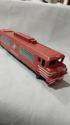 Carcaça de locomotiva Ho