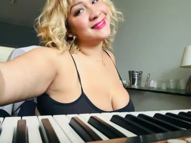 Aula De Música Inovadora (Canto e Violão)
