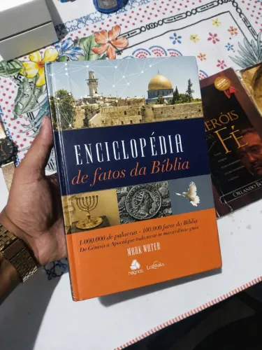 Livro de teologia