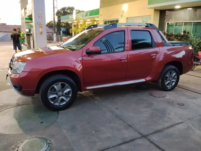 Renault Duster Oroch Dyna. 2.0 Hi-flex 16V Mec. 2016