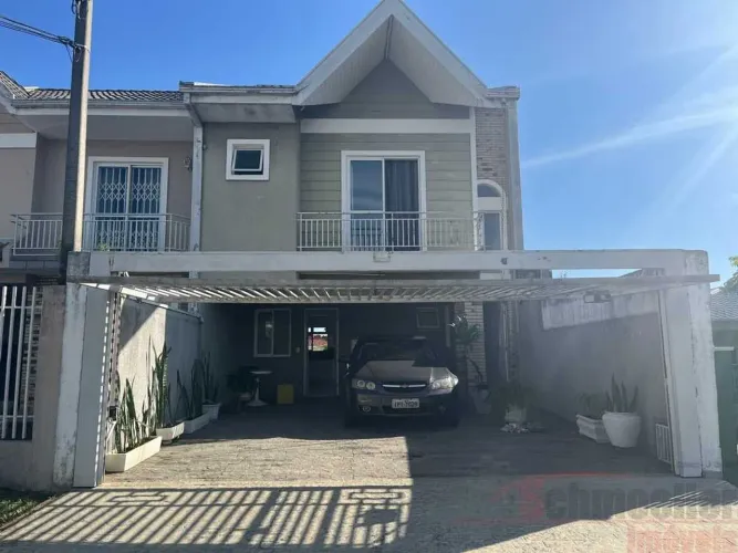 Sobrado duplex para alugar no Xaxim - Schmoeller Imóveis