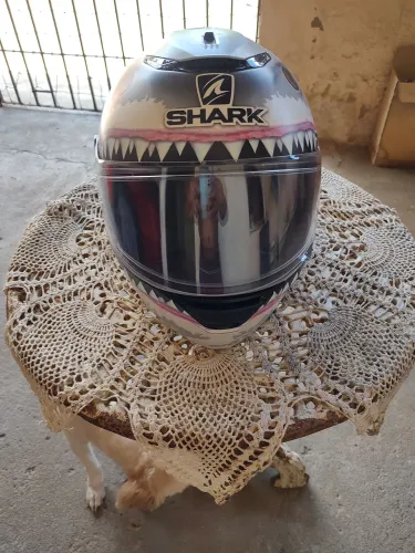 Capacete Shark, oficial MotoGP, com trava de fivela, piloto Jorge Lorenzo, tamanho L