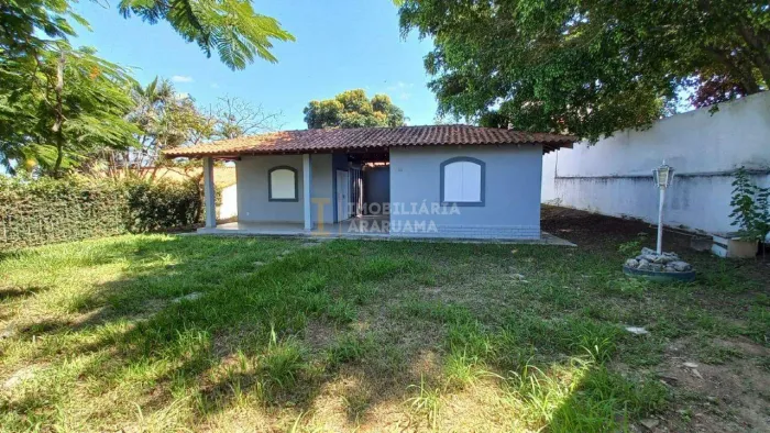 Casa à Venda na Pontinha 3 Quartos (1 Suíte) + Dependência