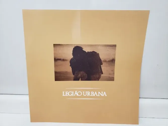 LP Legião Urbana DOIS - Somente Encarte (com Defeito) * Leia*