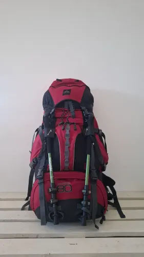 mochila trilhas e rumos crampon 80l nova - deuter osprey curtlo cargueira trilha camping