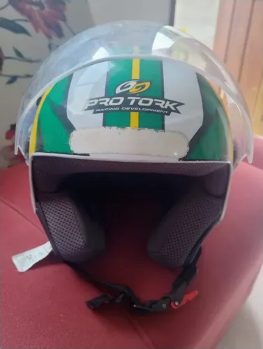 Capacete