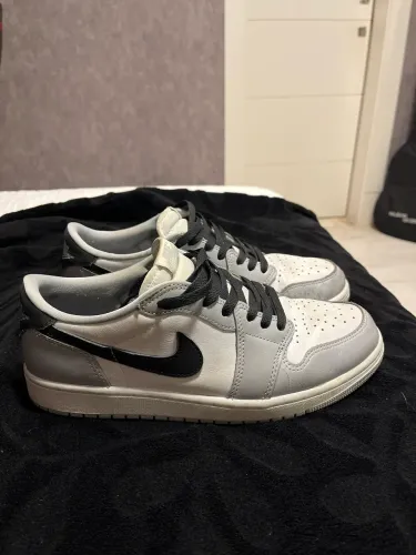 Air Jordan 1 Low OG Barons Wolf Grey/White