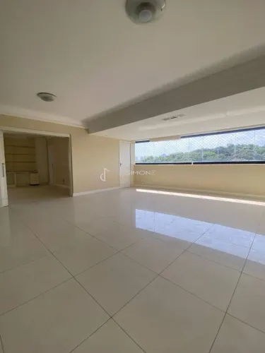 Apartamento 5/4 e 4 suítes Pituba