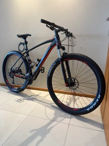 Bicicleta Mountain Bike Oggi Big Wheel 7.2 - Tamanho L