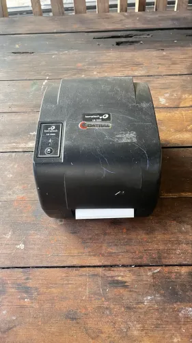 Impressora térmica de etiquetas Bematech LB-1000.