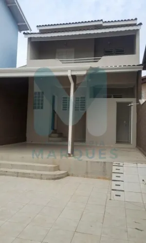 Casa para Venda em Caçapava, Jardim Amália, 2 dormitórios, 1 suíte, 2 banheiros, 2 vagas