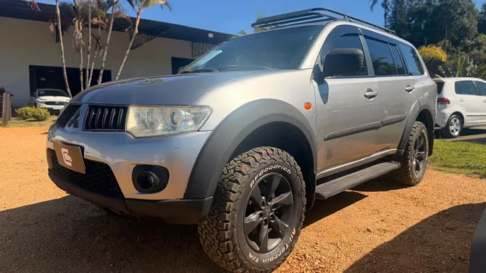 Mitsubishi Pajero Dakar 3.2 4X4 T.i. Dies. 5P Aut. 2013