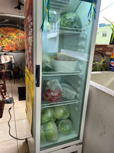 VENDO FREEZER