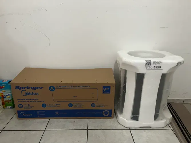 Ar condicionado com Wi-Fi, 12 mil btus