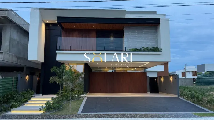 SOBRADO COM 5 SUÍTES NO ALPHAVILLE 2