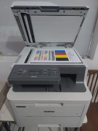 Multifuncional brother dcp L3551 CDW collor