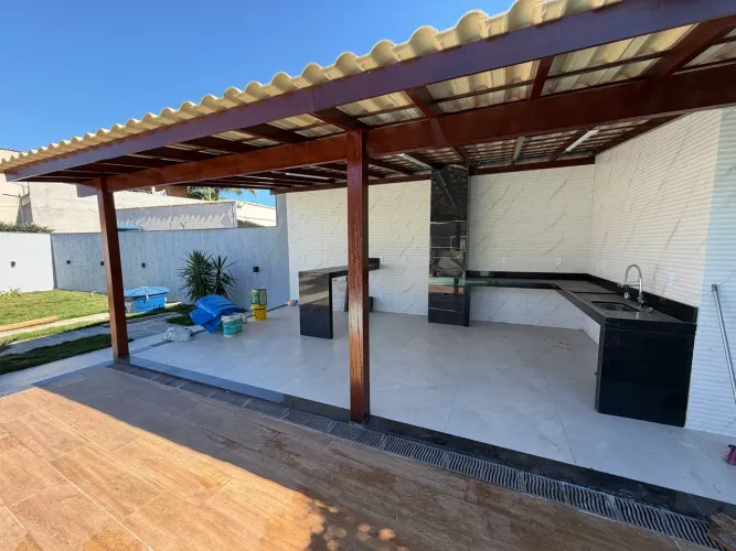 Casa a venda em Itaoca praia , fino acabamento 
