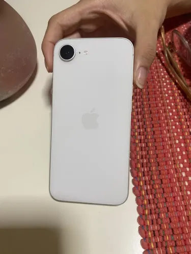 iPhone 16e branco - 128GB