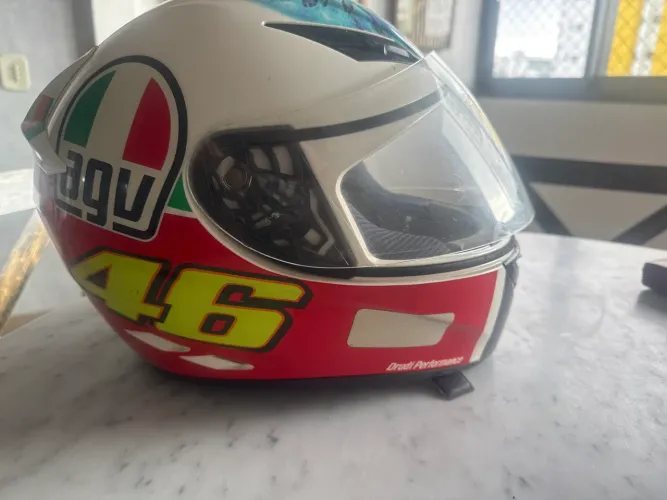 Capacete AGV