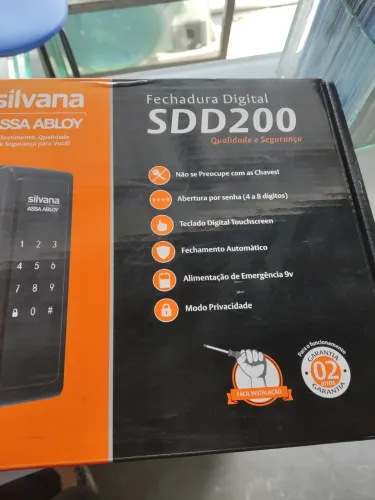 FECHADURA DIGITAL SD200;
