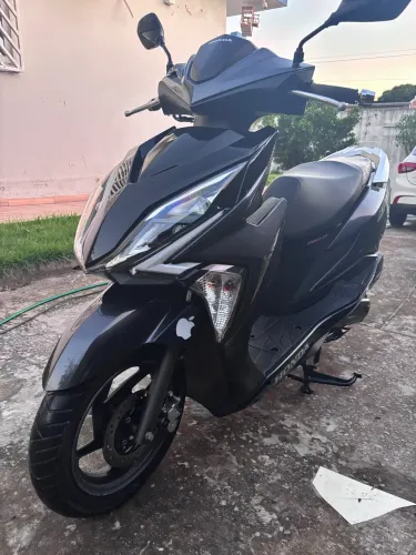 Vende- se Honda elite 23/24