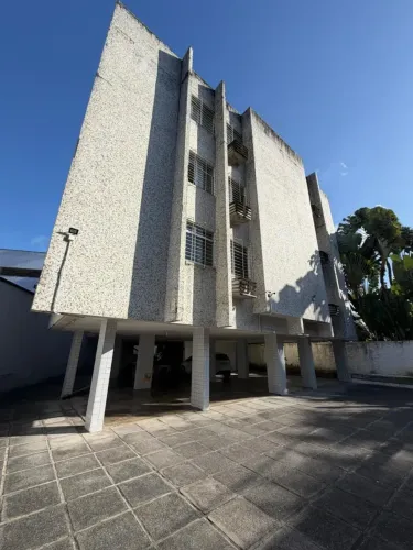 Imóvel para venda possui 132 metros quadrados com 3 quartos em Tamarineira - Recife - PE