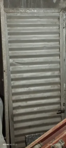 PORTÃO DE ALUMÍNIO