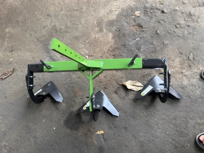 Arado para motocultivador