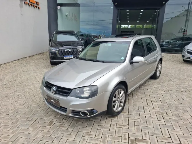 Volkswagen Golf Sportline 1.6 MI Total Flex 8V 4P 2011