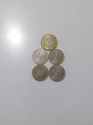 Lote fichas Kaiser e coca cola