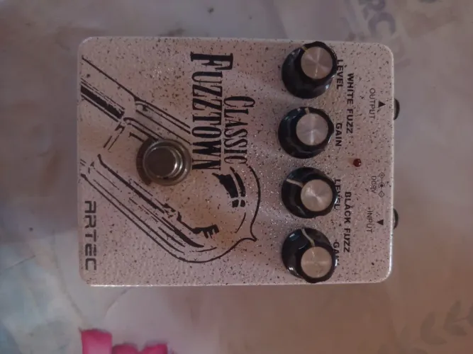 Pedal Artec Classic Fuzz Town