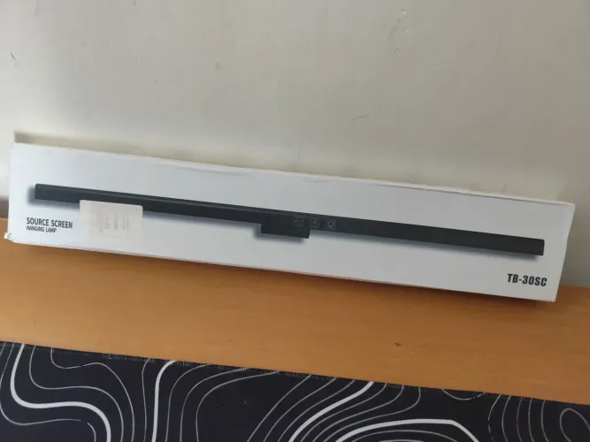 Light bar para monitor