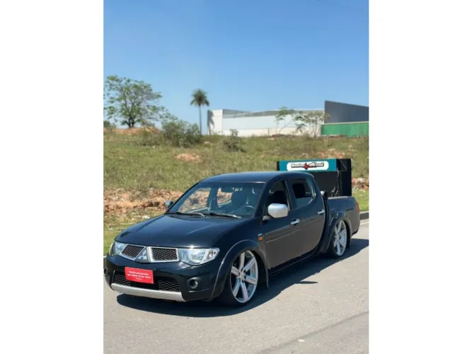 Mitsubishi L200 Triton HPE 3.2 CD TB Int.diesel MEC 2012