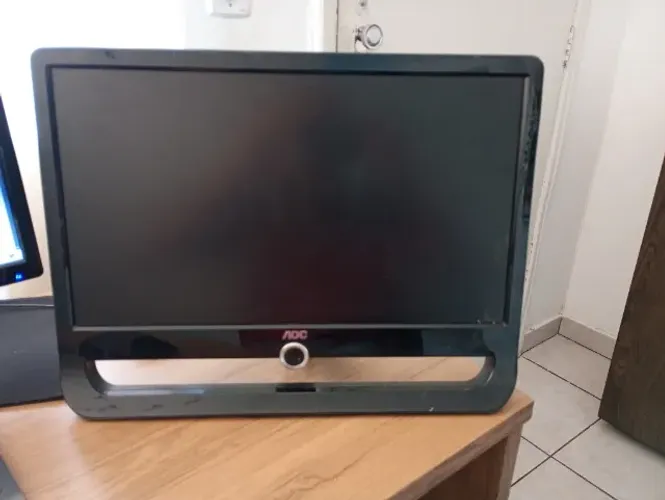 Monitor AOC 18.5" F19L 60Hz | VGA + DVI | Funcionando Perfeitamente