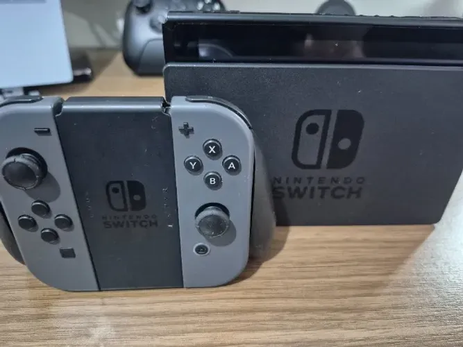Nintendo Switch V1 Unpatched 2017 Japonês + Dock + Case Oficial