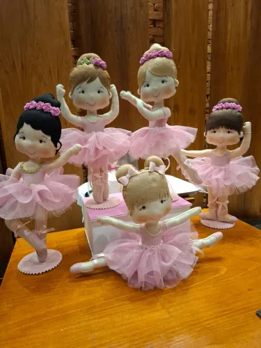 Bailarina de feltro