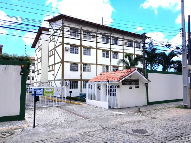 Apartamento no Condomínio Parque Alphino