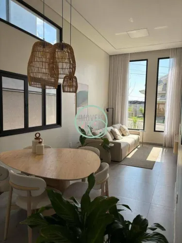 Casa com 3 dormitórios à venda, 225 m² no Condomínio Residencial Malibu, Parque Residencia