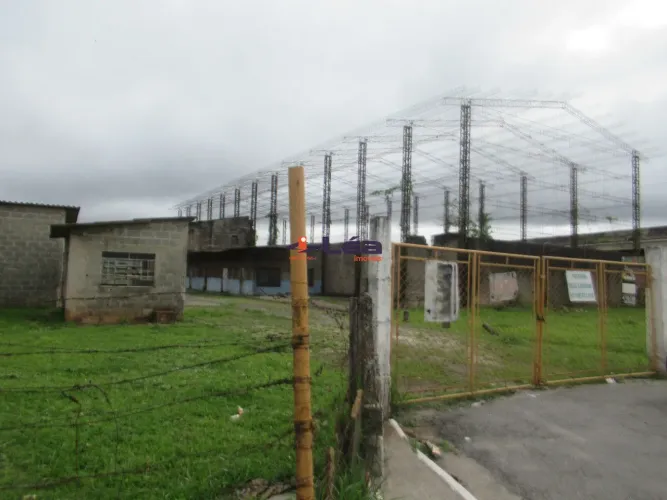 Área à venda em Suzano-SP, Parque Santa Rosa: aproveite essa oportunidade!