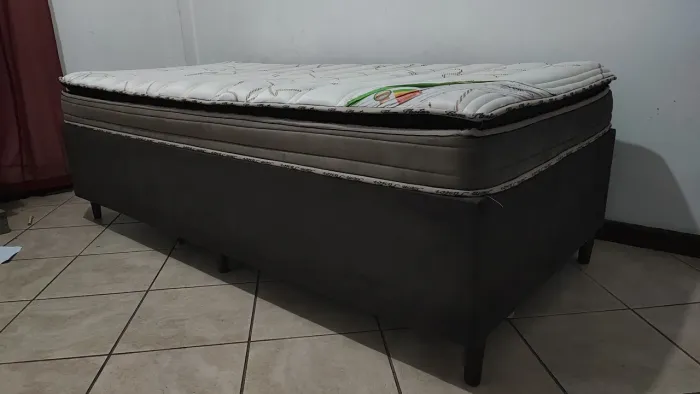CAMA BOX SOLTEIRO COM COLCHÃO 