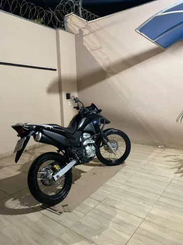 XRE 300- 2015
