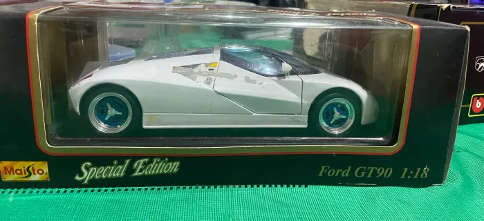 VENDO Modelo Americano FORD GT90 1995/1996