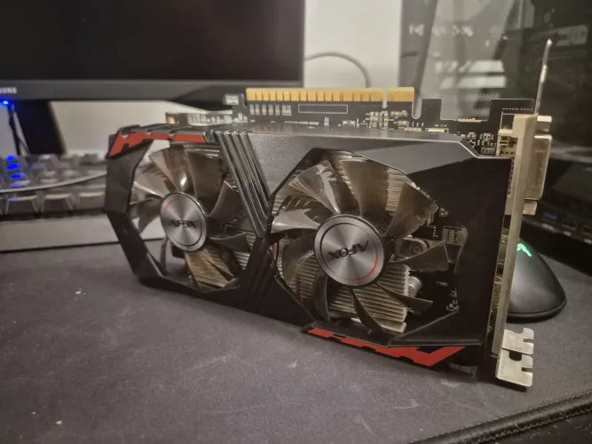 Placa de Vídeo GTX 1050 TI 4GB